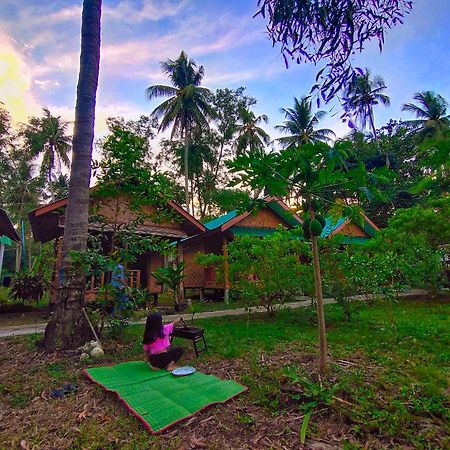 Kohmook Happy Time Bungalow Ko Mook Exteriér fotografie