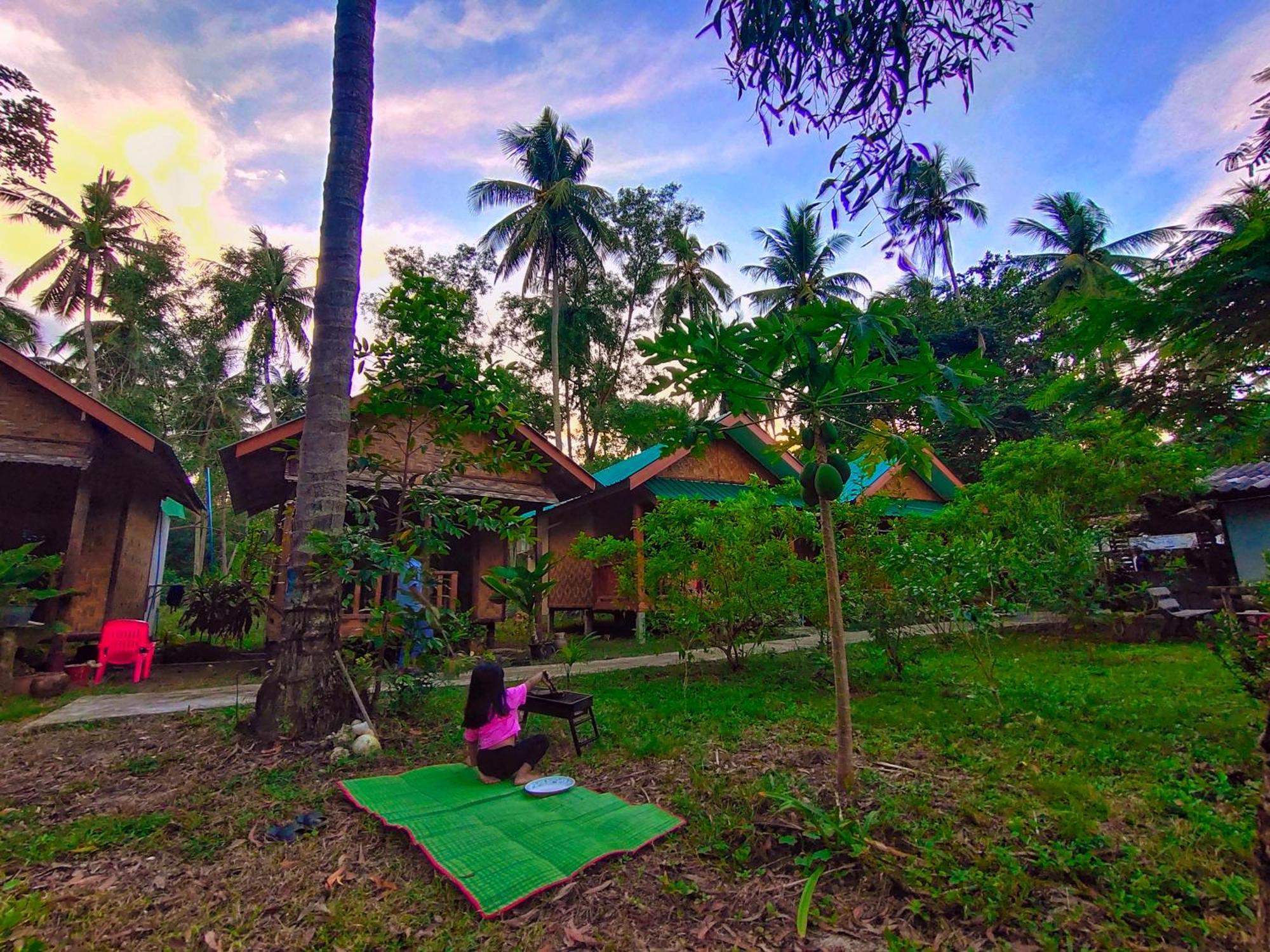 Kohmook Happy Time Bungalow Ko Mook Exteriér fotografie