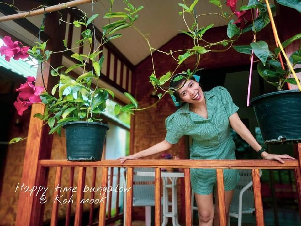 Kohmook Happy Time Bungalow Ko Mook Exteriér fotografie